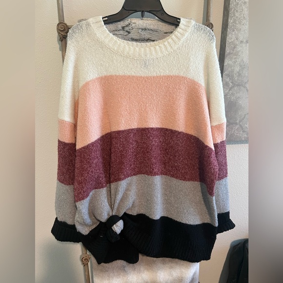 H&M Color Block Sweater - Picture 5 of 6